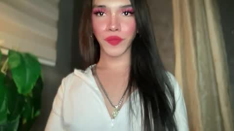 Snapshot of queenn_xxx chatting on 9, 4, 2026 QUEEN online show from 9, 4, 2026