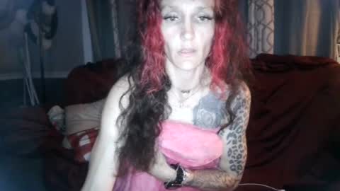 Snapshot of queennjuuicy chatting on 15, 7, 2026 IG Juuicy IGGE Gezzzy online show from 15, 7, 2026