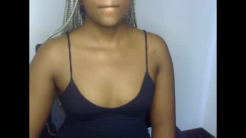 queenof_south online show from 20, 1, 2025