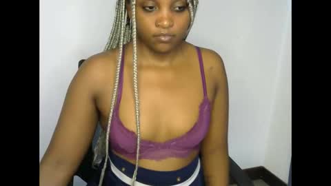 queenof_south online show from 22, 1, 2025