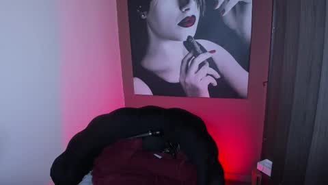 Snapshot of queenofhaze chatting on 19, 3, 2026 you may simply address Me with Your Grace online show from 19, 3, 2026