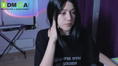 Snapshot of queenofwandss chatting on 3, 4, 2026 follow my new insta online show from 3, 4, 2026