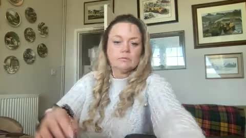 Snapshot of queenp333 chatting on 14, 4, 2026 PrincessP333 online show from 14, 4, 2026