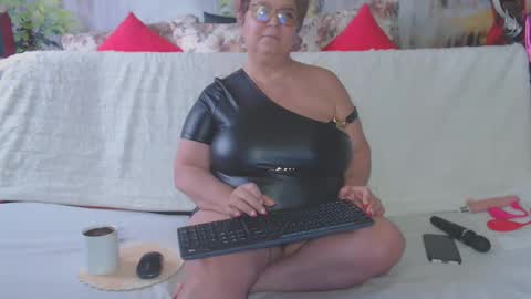 QueenPammy online show from 12, 1, 2025