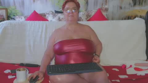 QueenPammy online show from 20, 1, 2025
