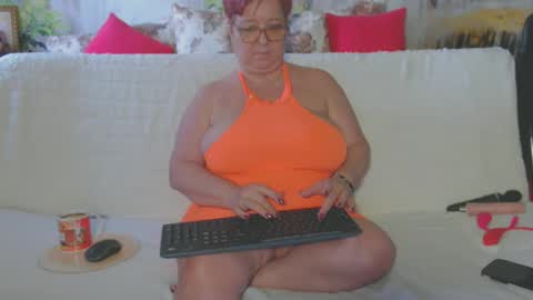 QueenPammy online show from 29, 1, 2025
