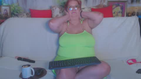 QueenPammy online show from 21, 2, 2025