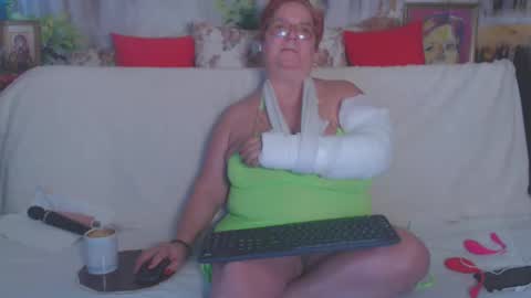 QueenPammy online show from 25, 2, 2025