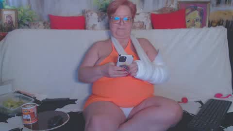 QueenPammy online show from 27, 2, 2025