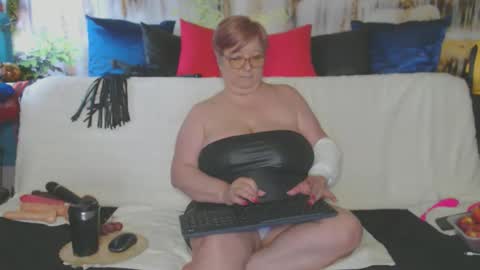 QueenPammy online show from 16, 5, 2026