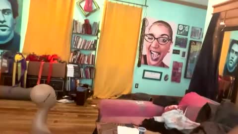 Queen Hilarity online show from 18, 2, 2026