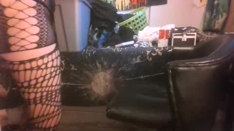 Snapshot of queenstonermami chatting on 18, 6, 2026 queenstonermami online show from 18, 6, 2026