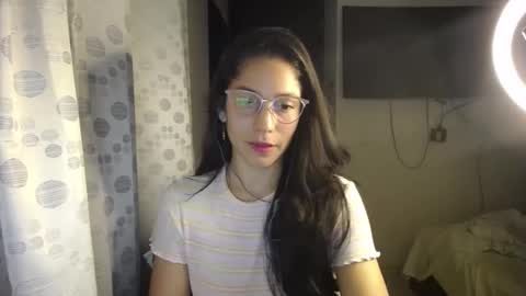 Snapshot of queenvictoria2023 chatting on 14, 1, 2025 Paola online show from 14, 1, 2025