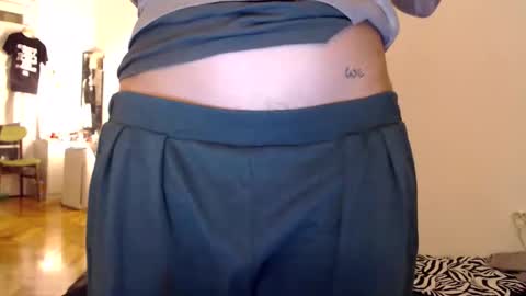 bi is from billy online show from 4, 4, 2026