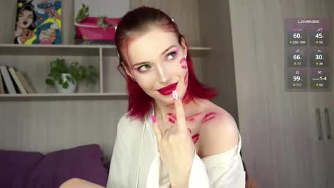 Snapshot of quennaedger chatting on 29, 10, 2025 Fiona online show from 29, 10, 2025