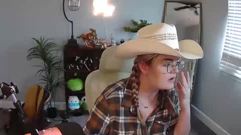 Bri online show from 15, 12, 2025