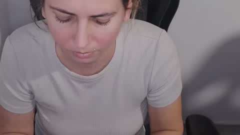Snapshot of quickgirl_38 chatting on 28, 2, 2026 quickgirl_38 online show from 28, 2, 2026