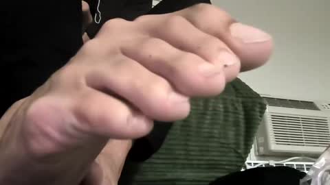 Snapshot of quindre chatting on 7, 10, 2025 quindre online show from 7, 10, 2025