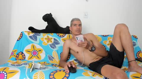 Snapshot of quinnandpuma chatting on 11, 12, 2024 QuinnAndPuma online show from 11, 12, 2024