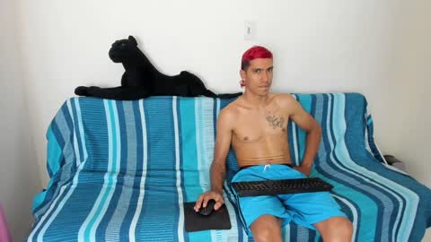 Snapshot of quinnandpuma chatting on 22, 1, 2025 QuinnAndPuma online show from 22, 1, 2025