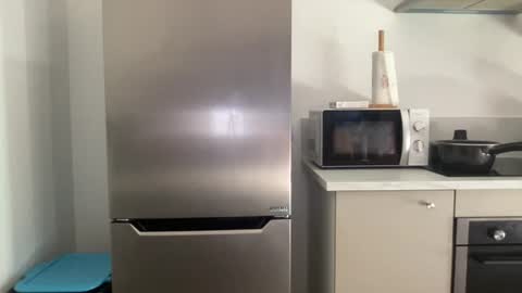 Snapshot of quinnyelena chatting on 4, 7, 2026 Quinnyelena online show from 4, 7, 2026