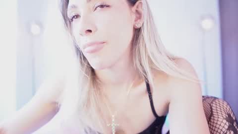 Snapshot of r4veenn chatting on 9, 3, 2025 RACHEL BLAKE online show from 9, 3, 2025