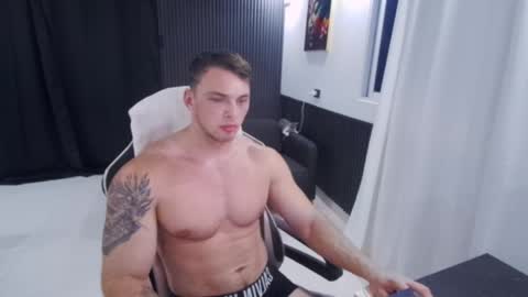 Snapshot of r9dima1998 chatting on 3, 5, 2026 Dmitry online show from 3, 5, 2026