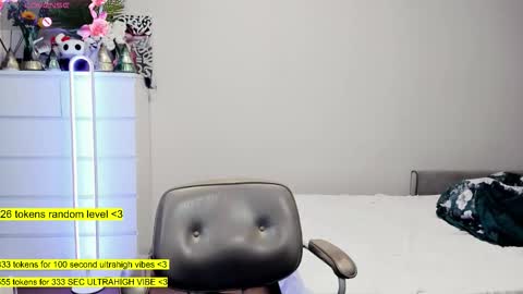 - online show from 21, 12, 2025