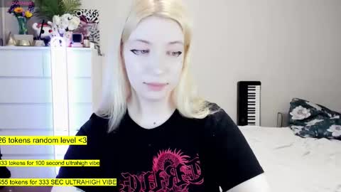 Snapshot of raaaaaaawr chatting on 2, 3, 2026 - online show from 2, 3, 2026