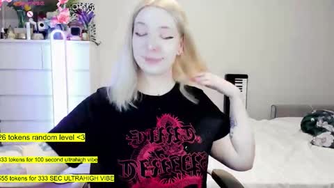 Snapshot of raaaaaaawr chatting on 14, 3, 2026 - online show from 14, 3, 2026