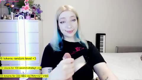 Snapshot of raaaaaaawr chatting on 27, 3, 2026 - online show from 27, 3, 2026