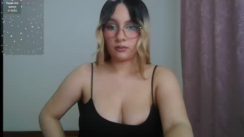 Snapshot of racchell_g22 chatting on 19, 3, 2026 Racchell g22 online show from 19, 3, 2026