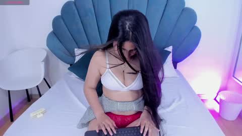 Rachel Ribeiro online show from 21, 1, 2025