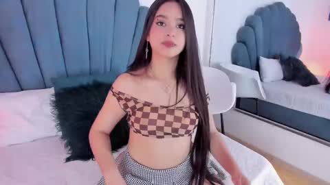 Rachel Ribeiro online show from 5, 3, 2025