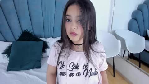 Rachel Ribeiro online show from 12, 3, 2025