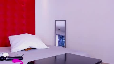 Snapshot of rachel_roman chatting on 3, 11, 2025 DALIANA online show from 3, 11, 2025