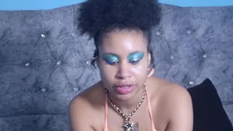 Snapshot of rachelannxd chatting on 27, 11, 2025 RachelAnn online show from 27, 11, 2025