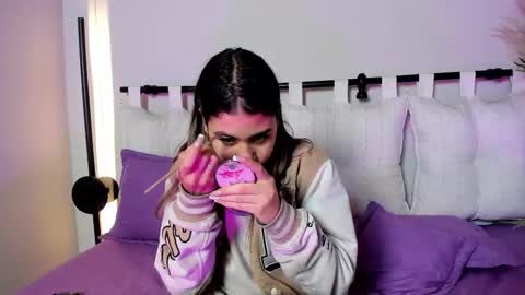 Rachell online show from 25, 3, 2026