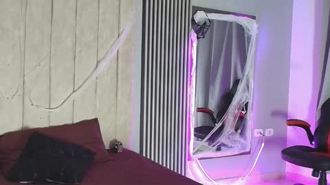 Snapshot of rachell_owen chatting on 11, 10, 2025 rachell_owen online show from 11, 10, 2025