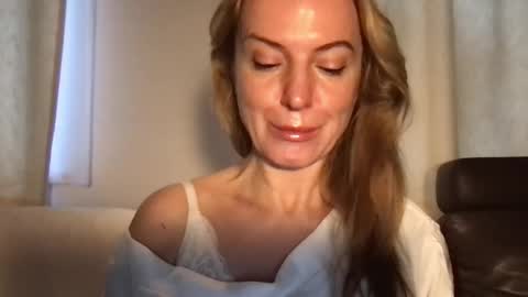 Snapshot of rachelldelicious chatting on 13, 1, 2025 Rachel online show from 13, 1, 2025