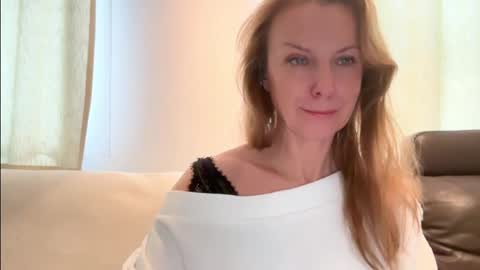 Snapshot of rachelldelicious chatting on 22, 1, 2025 Rachel online show from 22, 1, 2025