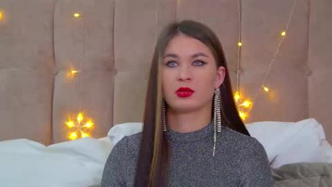 RachellSimpson online show from 23, 12, 2024