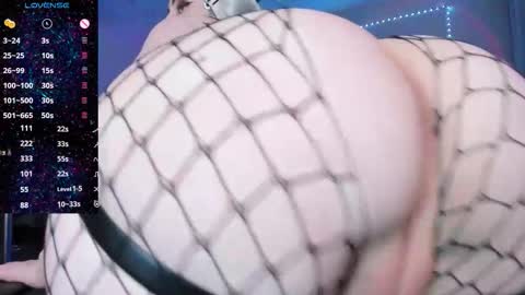 Snapshot of rachelqueen_ chatting on 10, 3, 2026 Miko Pleasee help me get 100 likes online show from 10, 3, 2026