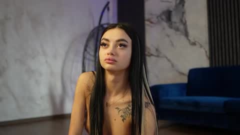 Snapshot of rachelravee chatting on 15, 4, 2026 Ann online show from 15, 4, 2026