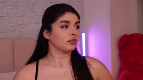 Snapshot of rachelswaan chatting on 8, 1, 2025 RachelSwaan online show from 8, 1, 2025