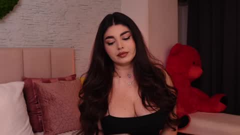 Snapshot of rachelswaan chatting on 6, 2, 2025 RachelSwaan online show from 6, 2, 2025