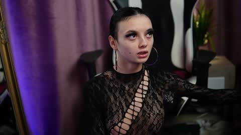 Snapshot of rachelzia chatting on 5, 1, 2025 Rachel online show from 5, 1, 2025