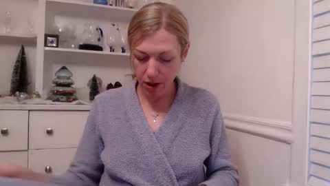 Racy Tracy online show from 13, 12, 2024