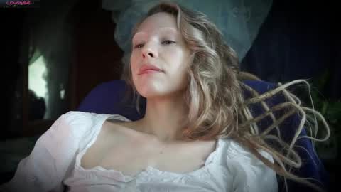 Snapshot of radiant_ada chatting on 21, 5, 2026 ada online show from 21, 5, 2026