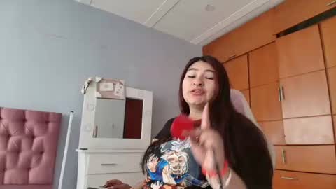 Snapshot of radiantgoddes chatting on 2, 12, 2024 radiantgoddes online show from 2, 12, 2024